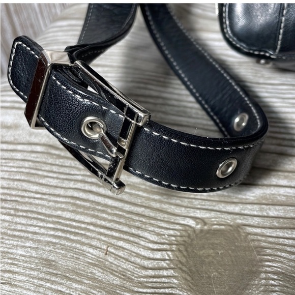 Perlina Black Leather Handbag - Picture 4 of 16